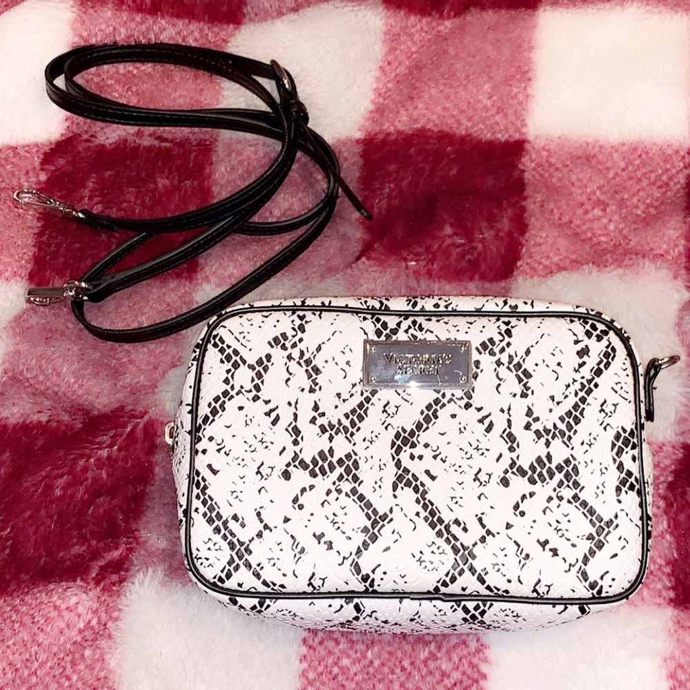 Victoria’s Secret crossbody bag